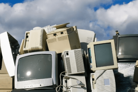 CONTRA L´OBSOLESCÈNCIA PROGRAMADA